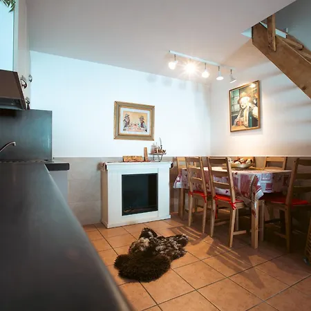 La Casetta In Montagna Apartment *